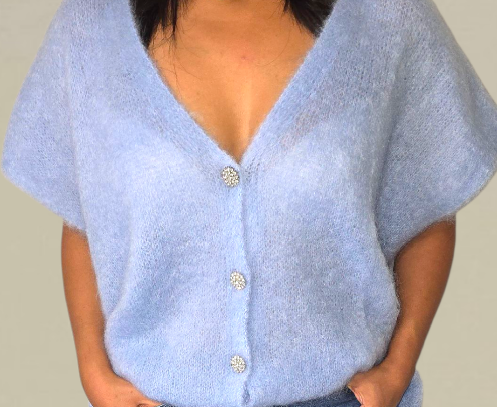 PULL SANS MANCHES EN KID MOHAIR - BOUTONS BIJOUX- BLEU CIEL