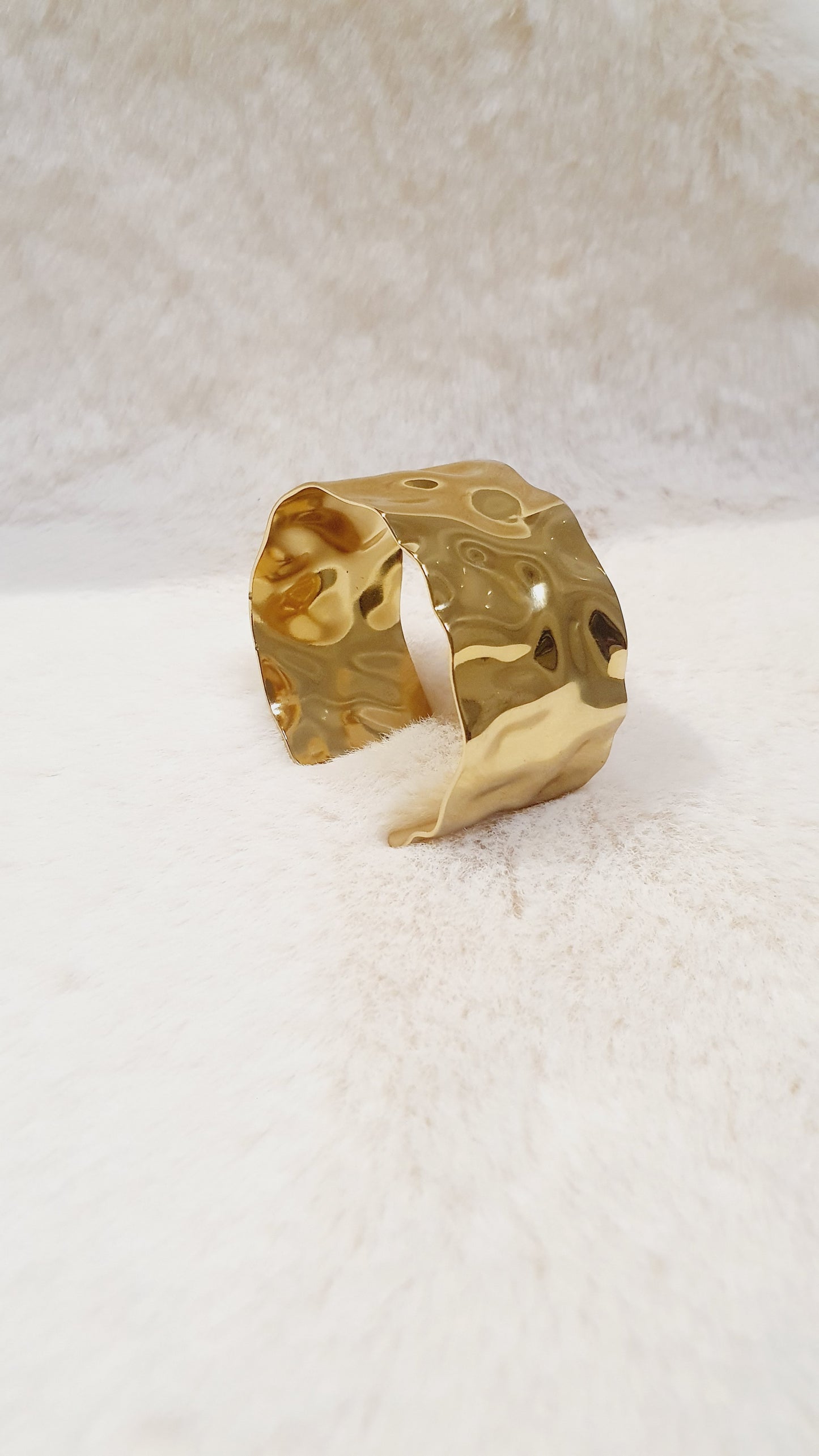 BRACELET MANCHETTE DORÉ ÉLÉGANCE UNIQUE