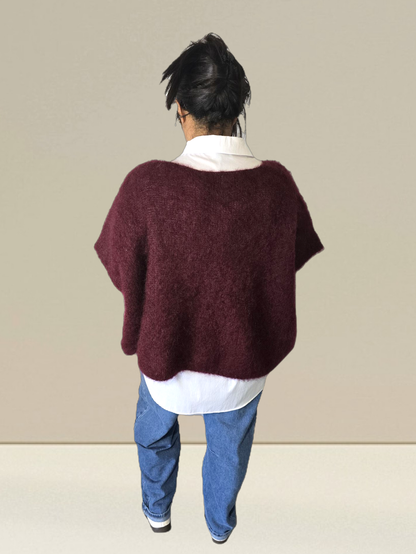 PULL SANS MANCHES EN KID MOHAIR - BOUTONS BIJOUX- BORDEAUX