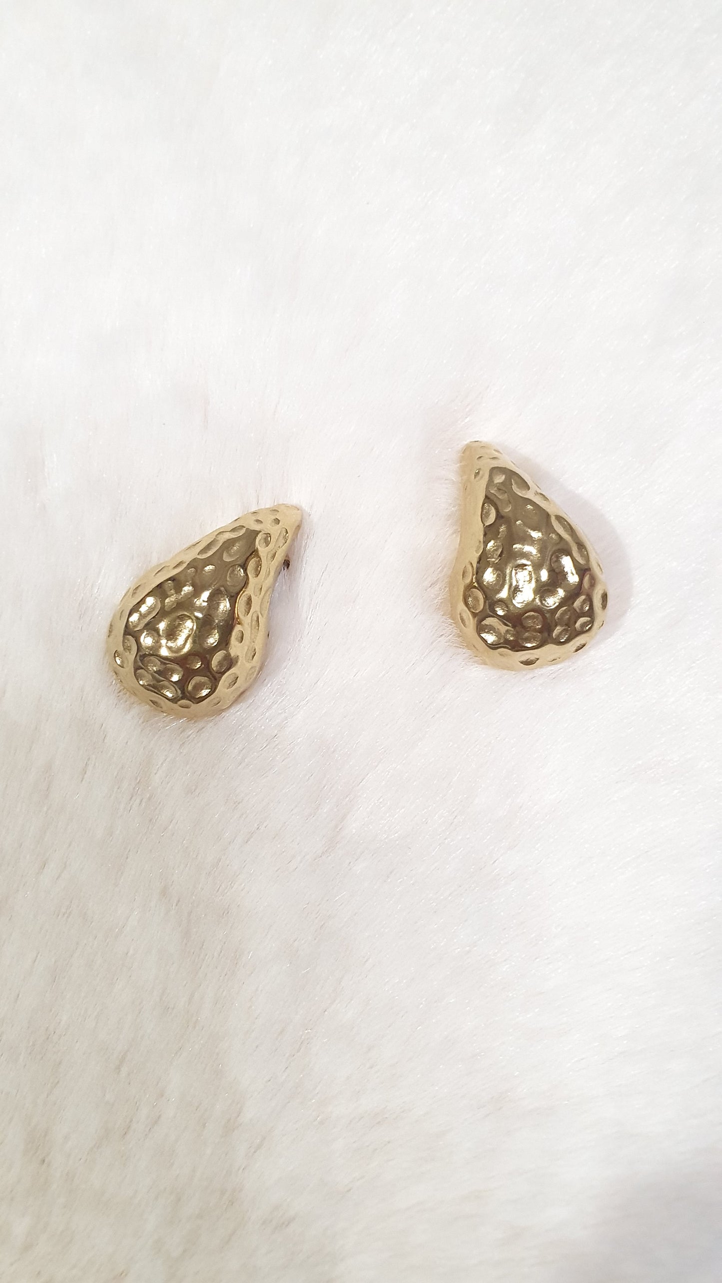 BOUCLES D'OREILLES GOUTTES TEXTURÉES