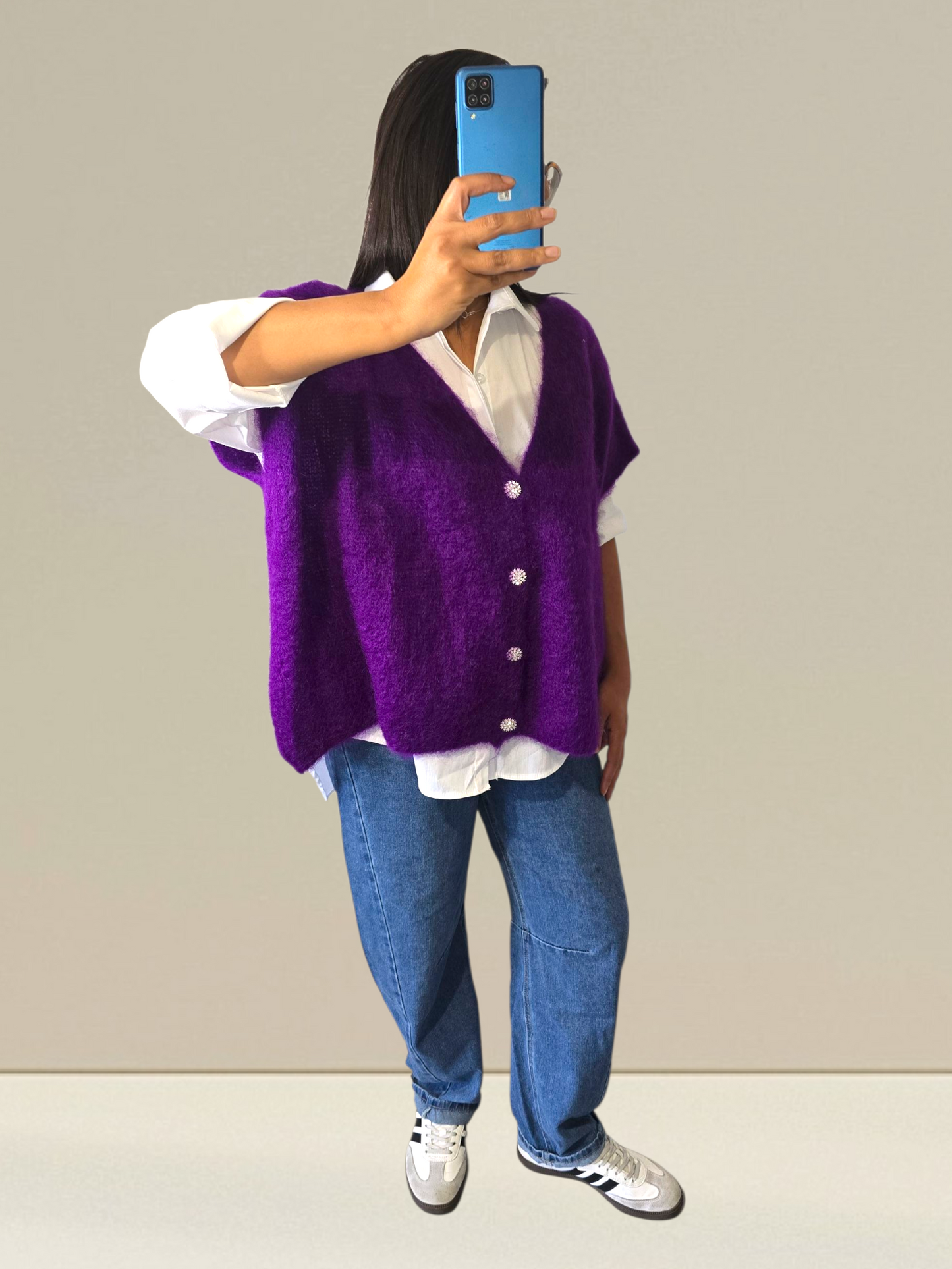 PULL SANS MANCHES EN KID MOHAIR - BOUTONS BIJOUX- FUSHIA