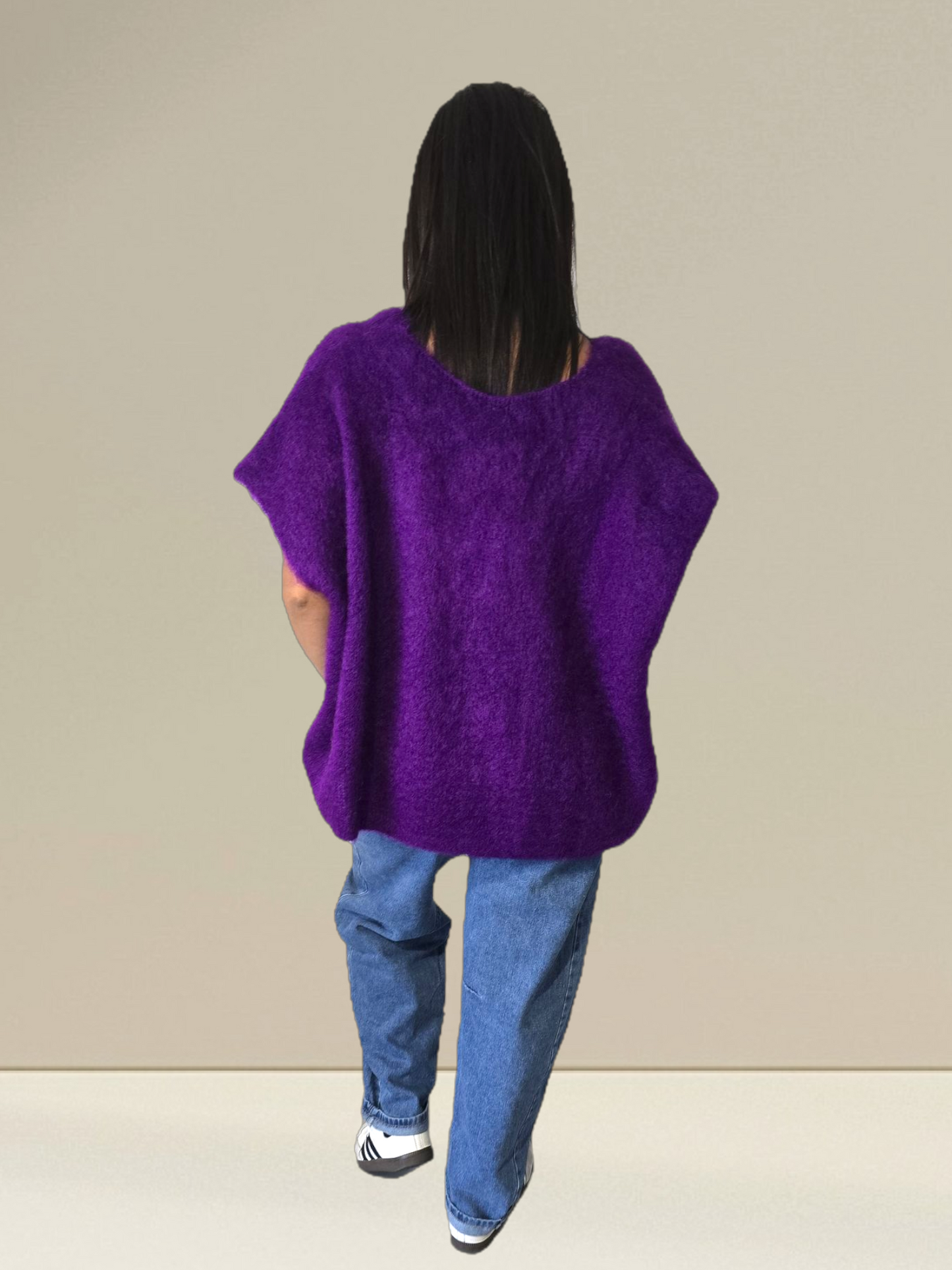 PULL SANS MANCHES EN KID MOHAIR - BOUTONS BIJOUX- FUSHIA