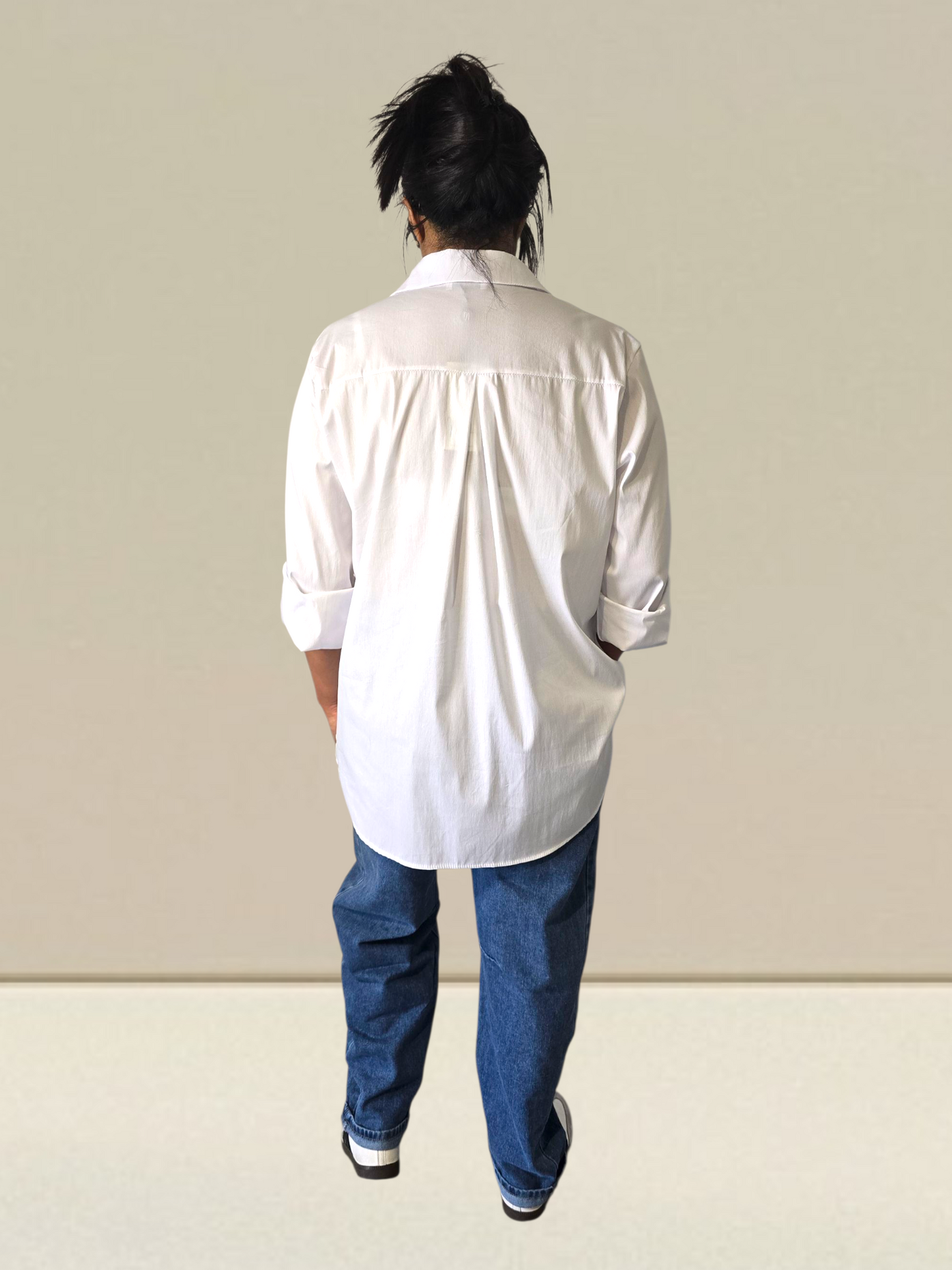 CHEMISE BLANCHE CLASSIQUE ET MODERNE