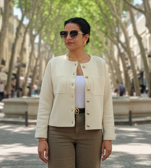 GILET ÉLÉGANT À BOUTONS DORÉS