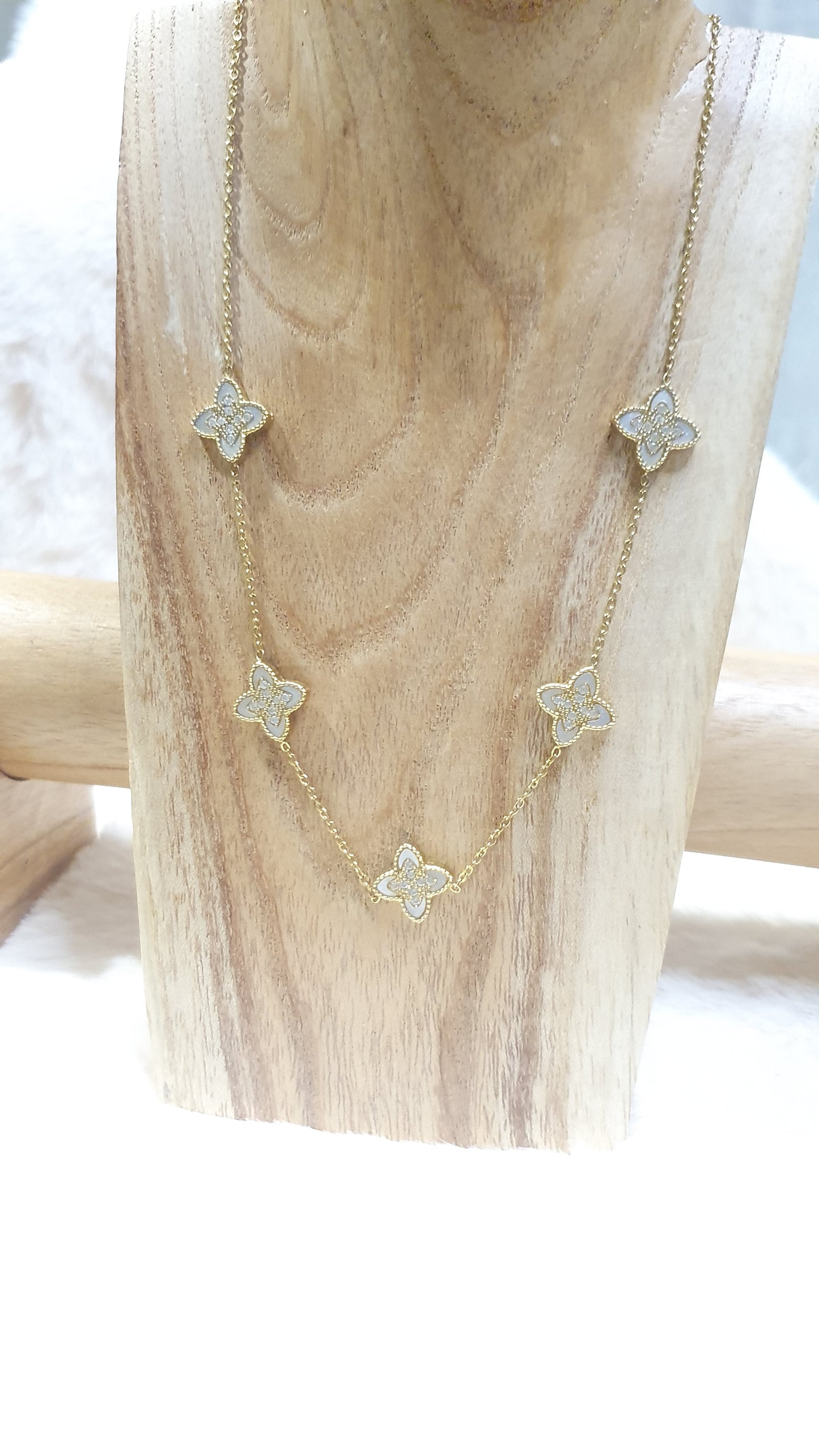 COLLIER PENDENTIFS ÉLÉGANTS