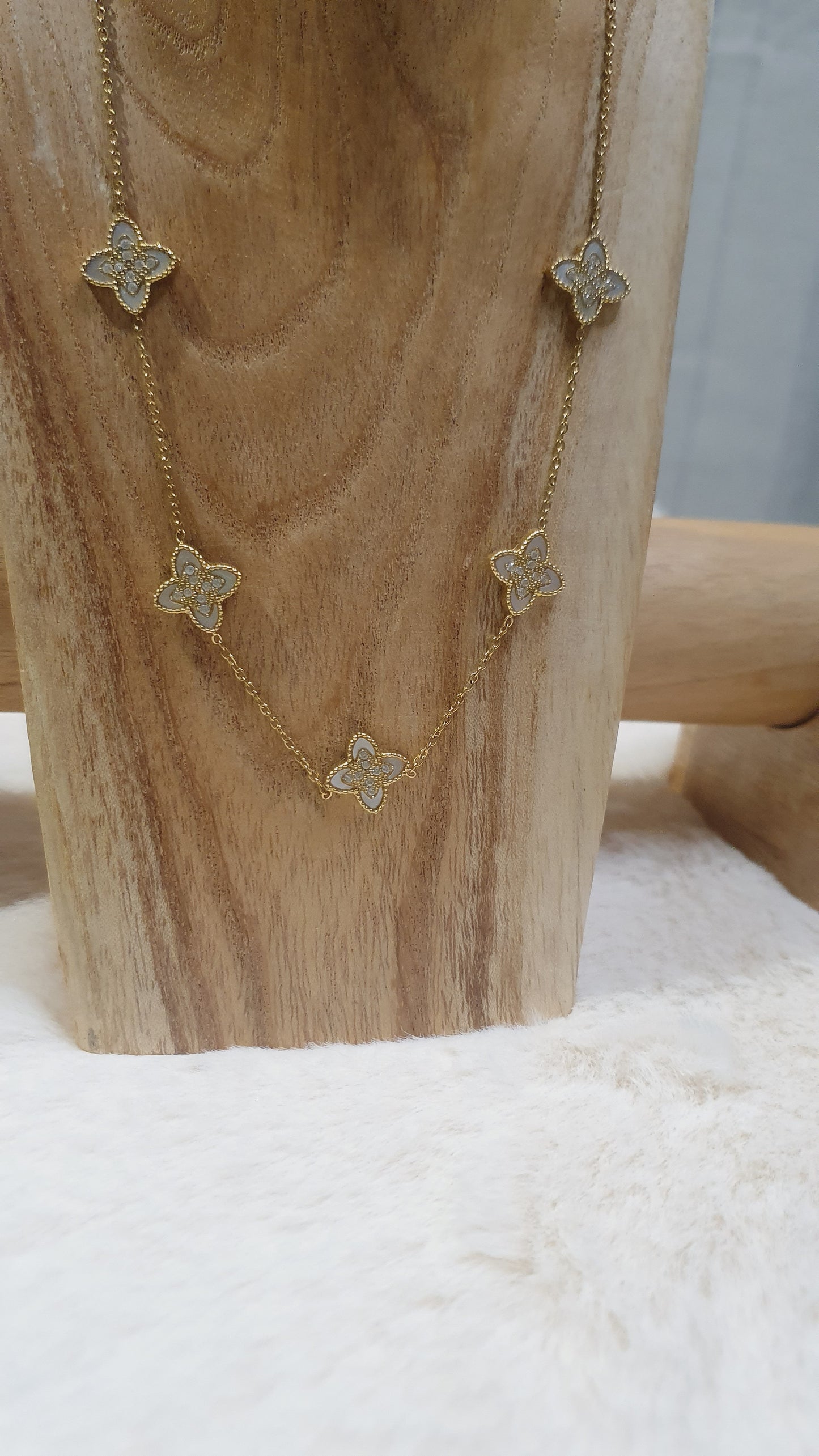 COLLIER PENDENTIFS ÉLÉGANTS